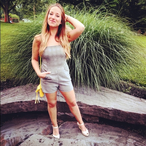 Meet your Posher, Morgan - Picture 2 of 3